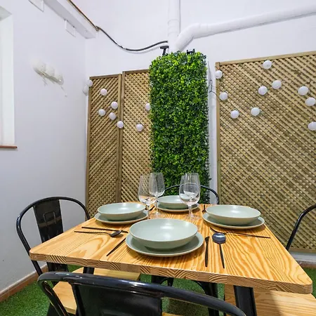 Modern & Cozy -1bedroom-coutyard-center Apartment