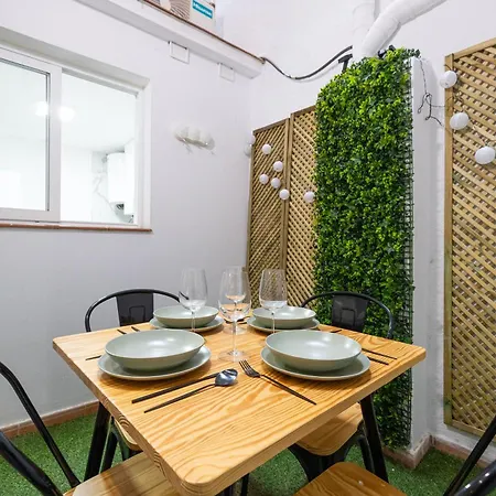 Apartment Modern & Cozy -1bedroom-coutyard-center *